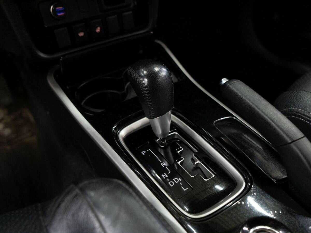 Mitsubishi Outlander, 2017 Фото №13