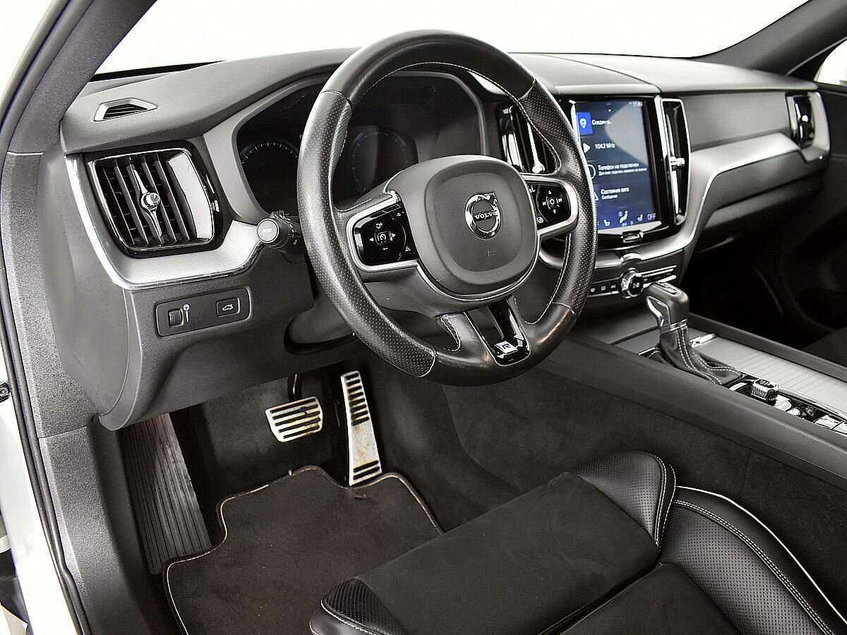 Volvo XC60, 2018 Фото №9