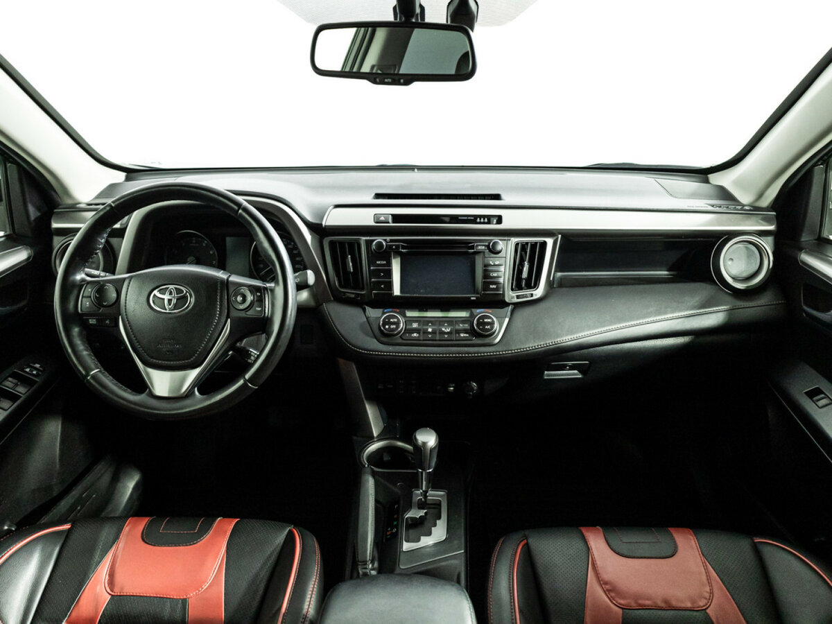 Toyota RAV4 IV (XA40) Рестайлинг, 2016 Фото №13