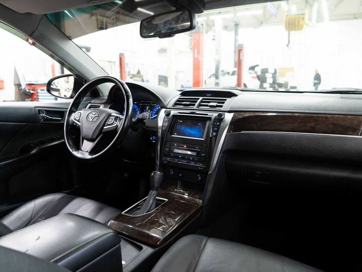 Toyota Camry, 2017 Фото №16
