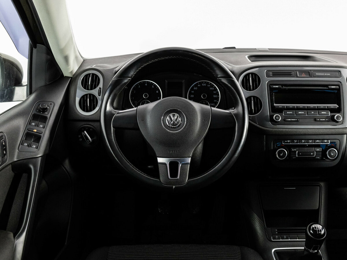 Volkswagen Tiguan I Рестайлинг, 2014 Фото №9