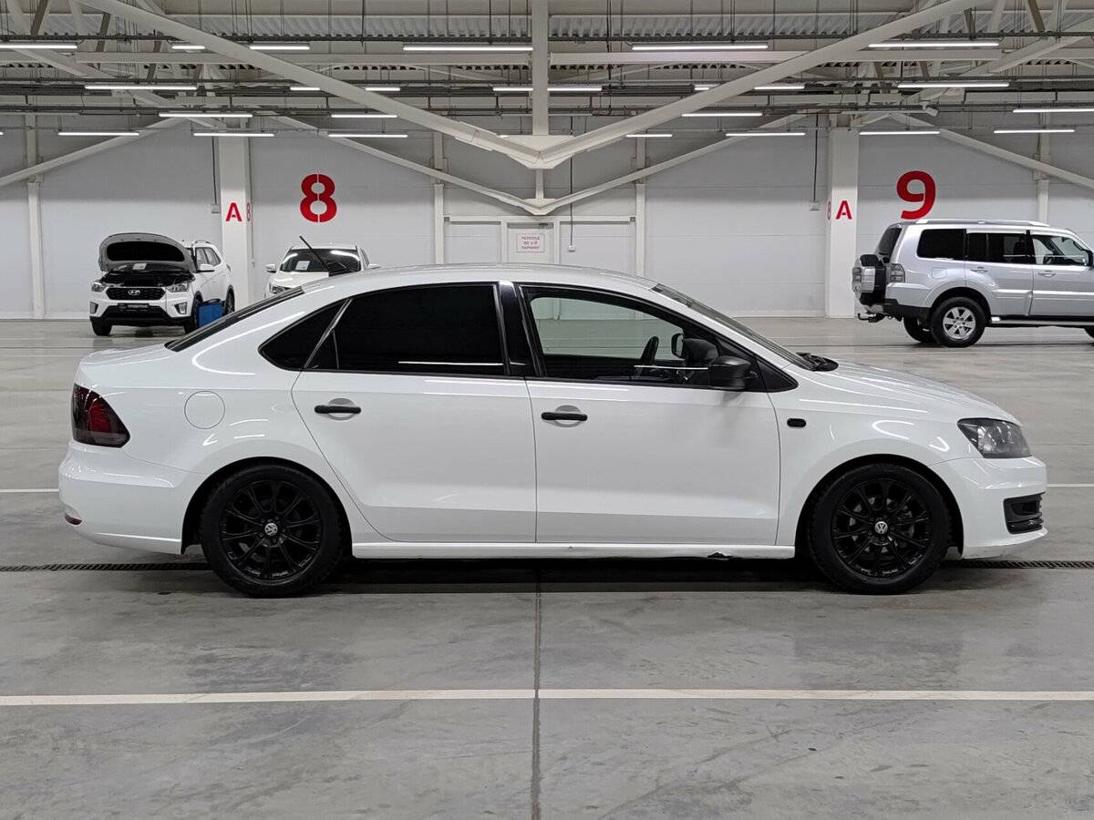 Volkswagen Polo V Рестайлинг, 2017 Фото №4