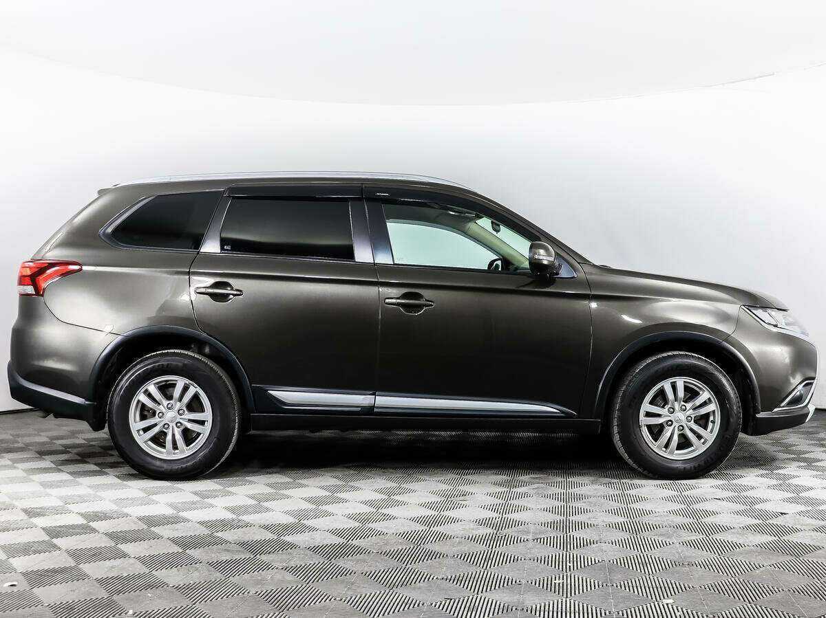 Mitsubishi Outlander, 2018 Фото №4