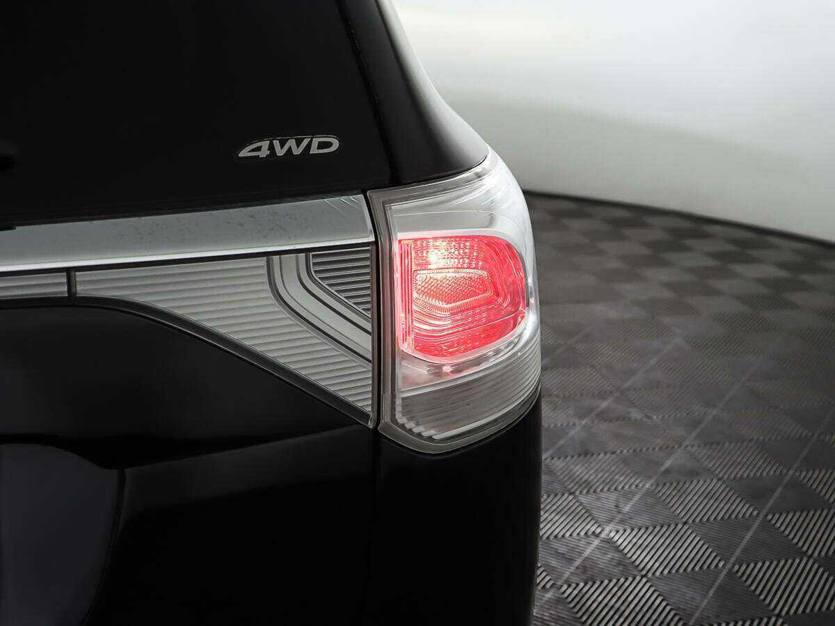 Mitsubishi Outlander, 2012 Фото №22