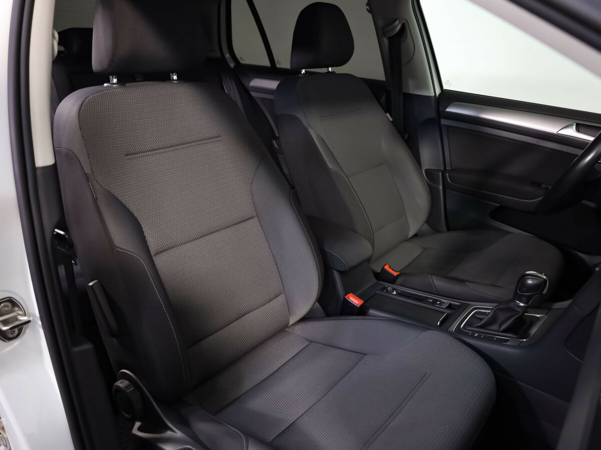 Volkswagen Golf VII, 2015 Фото №20