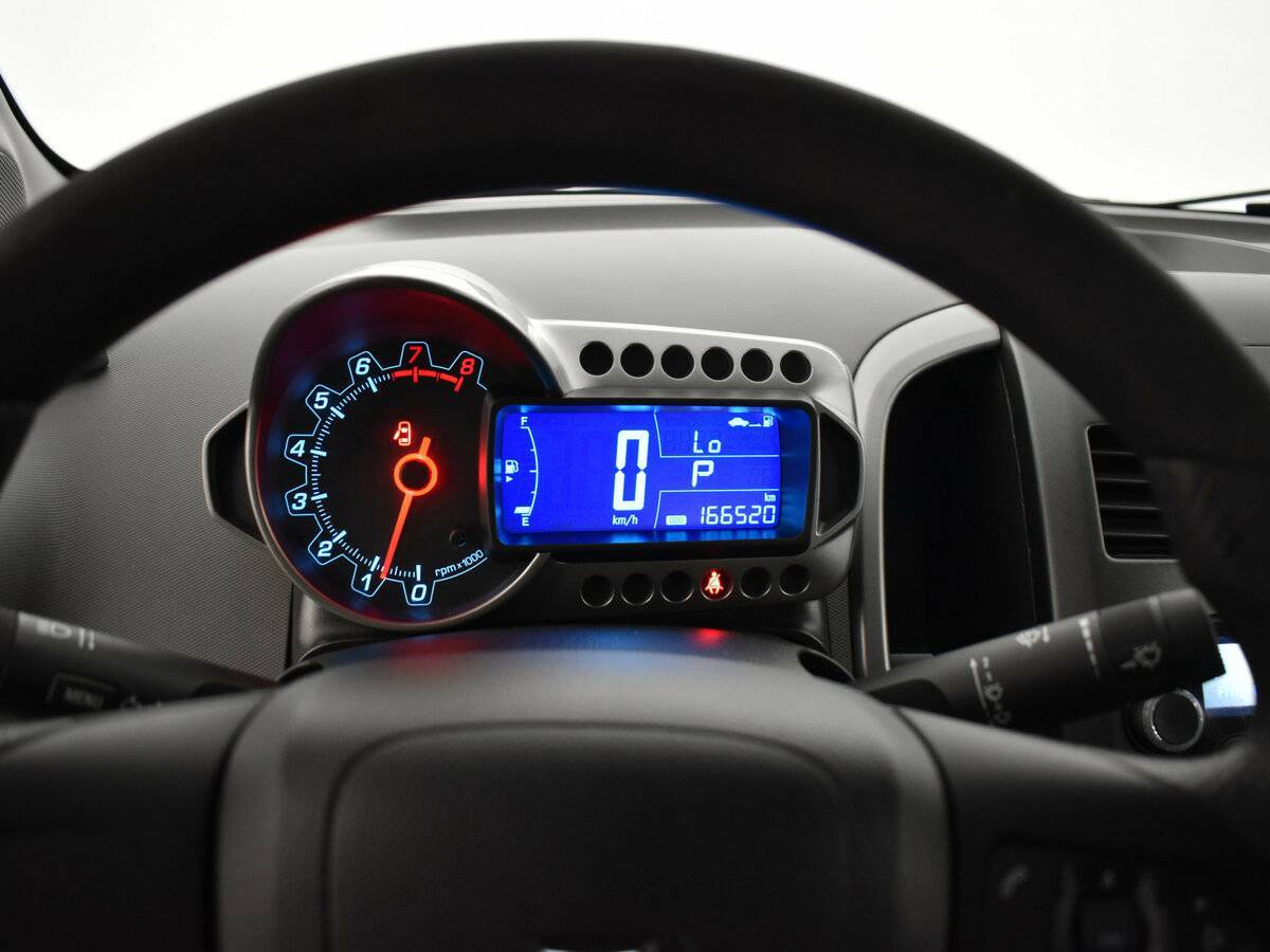 Chevrolet Aveo, 2013 Фото №13