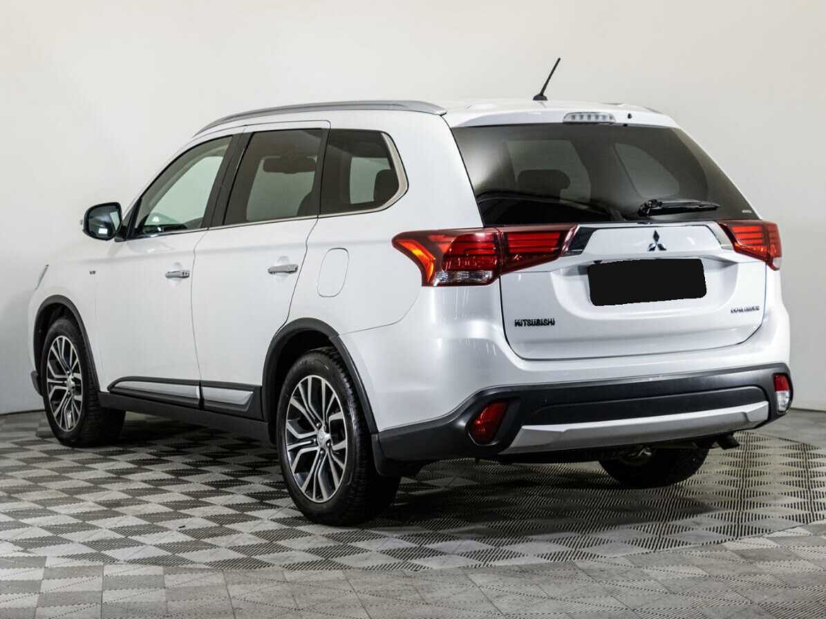 Mitsubishi Outlander, 2016 Фото №7