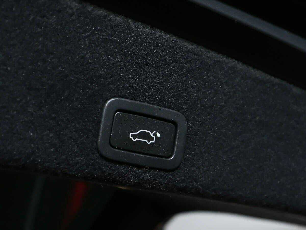 Volvo XC60, 2017 Фото №20