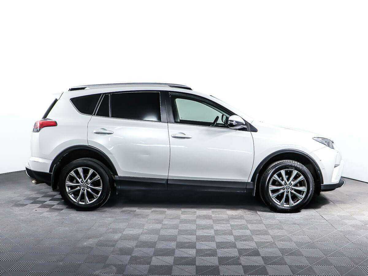 Toyota RAV4, 2018 Фото №4