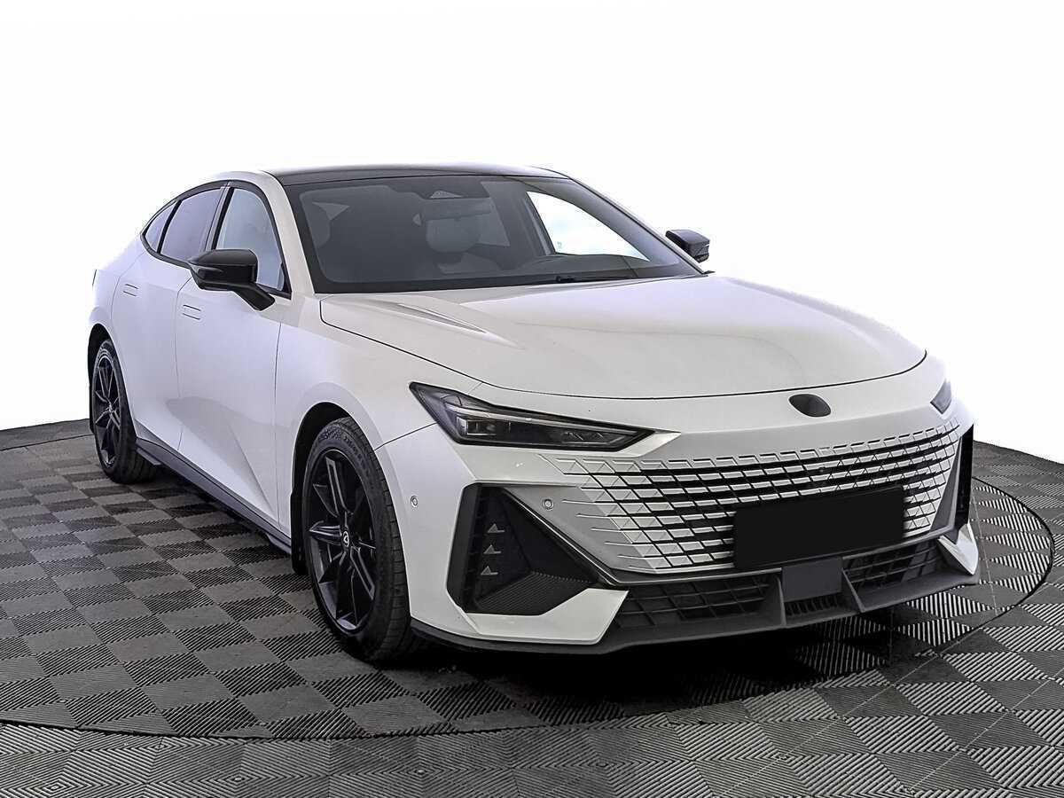 Changan UNI-V, 2023 Фото №3