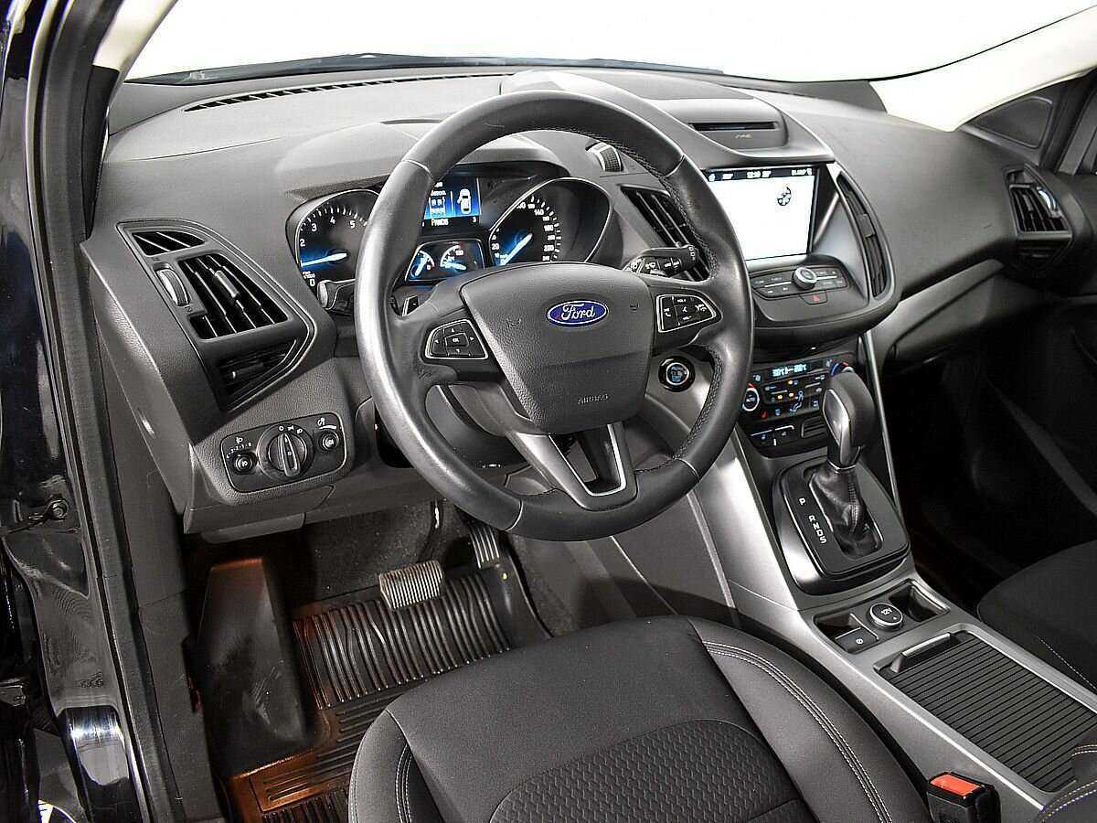 Ford Kuga, 2018 Фото №9
