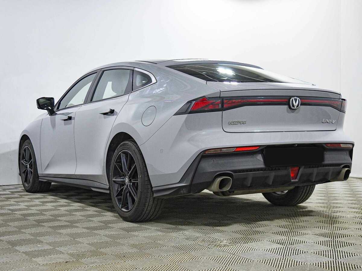 Changan UNI-V, 2023 Фото №3