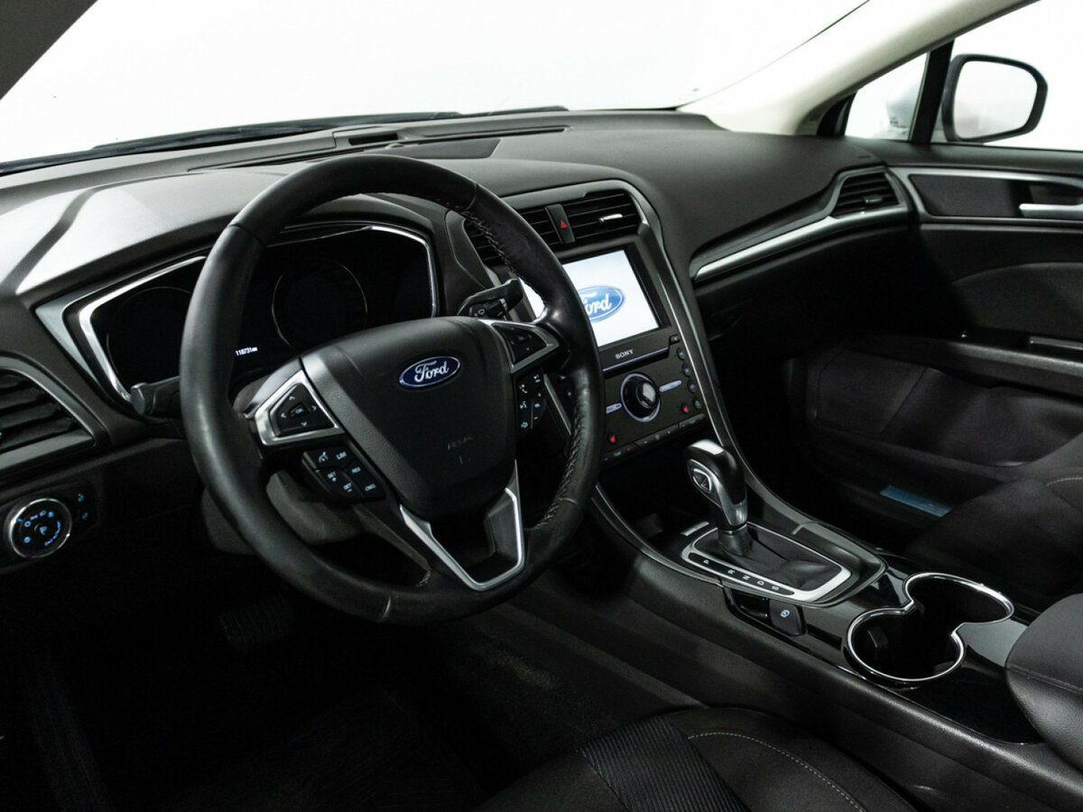 Ford Mondeo V, 2015 Фото №10