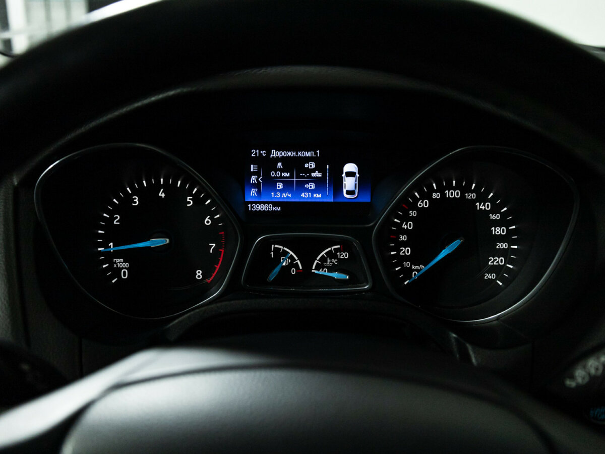 Ford Focus III Рестайлинг, 2017 Фото №12