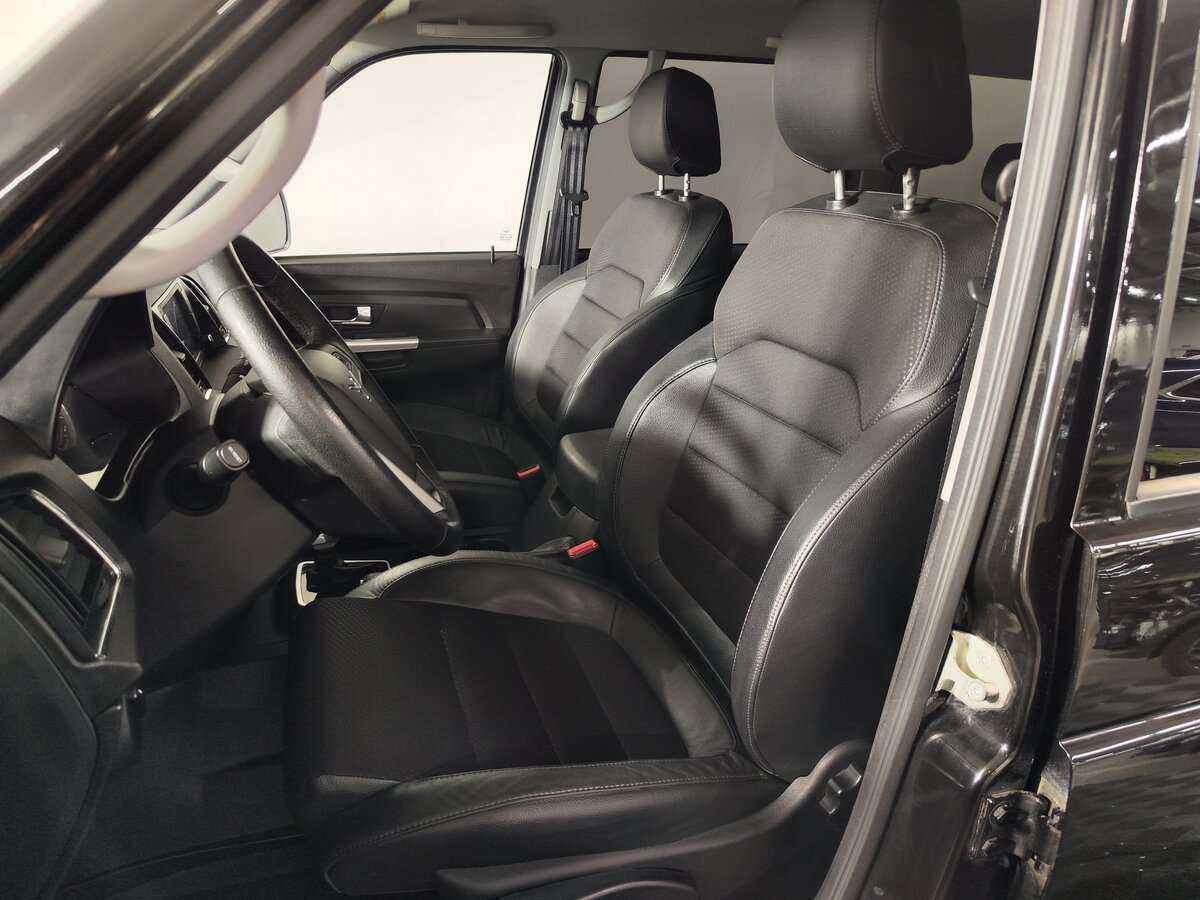 УАЗ Patriot, 2021 Фото №6