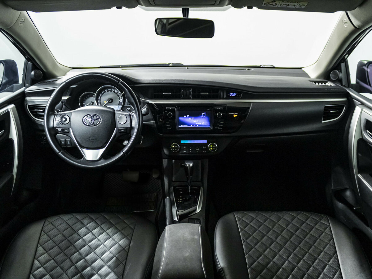 Toyota Corolla XI (E160, E170, E180), 2013 Фото №11
