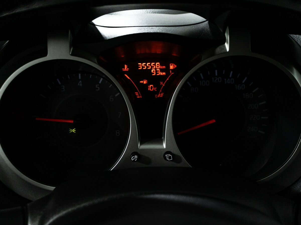 Nissan Juke I Рестайлинг, 2017 Фото №12