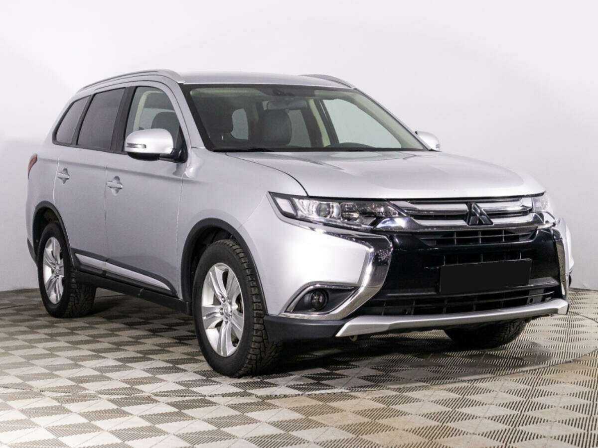 Mitsubishi Outlander, 2017 Фото №3