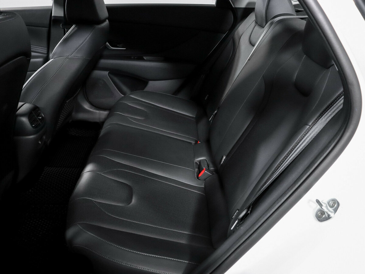 Hyundai Elantra VII (CN7) Рестайлинг, 2023 Фото №10