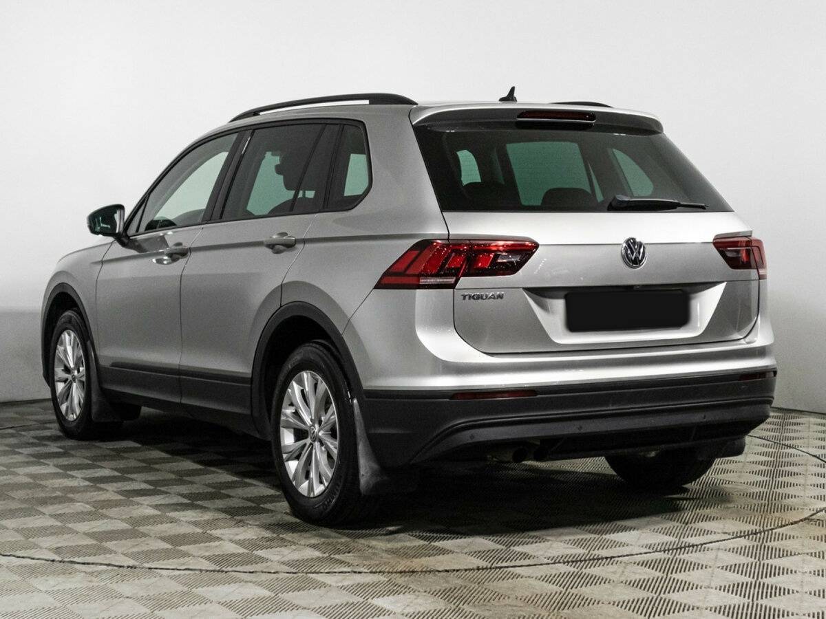 Volkswagen Tiguan, 2019 Фото №7