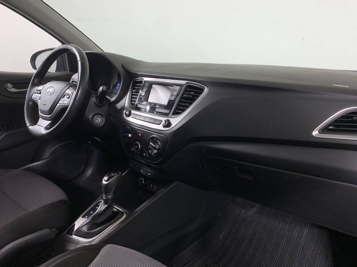 Hyundai Solaris, 2017 Фото №13