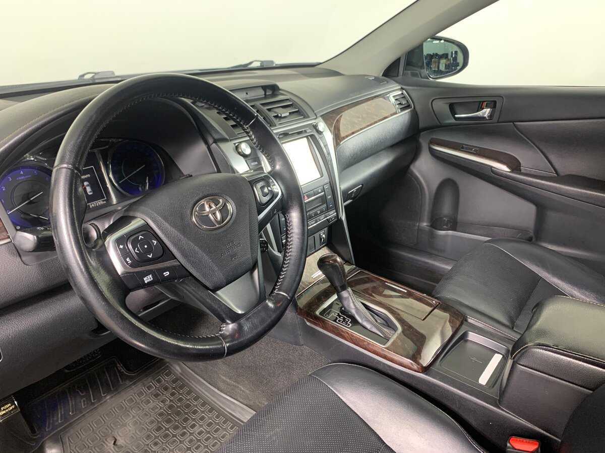 Toyota Camry, 2016 Фото №10