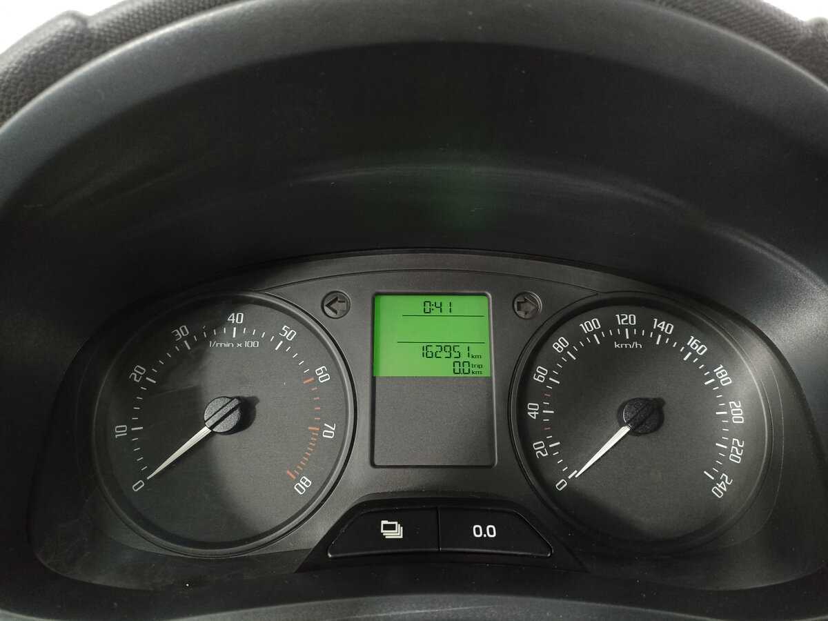 Skoda Fabia, 2013 Фото №13