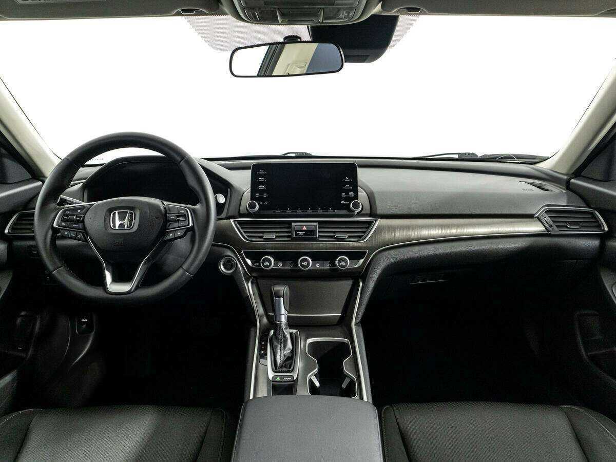 Honda Accord, 2018 Фото №13