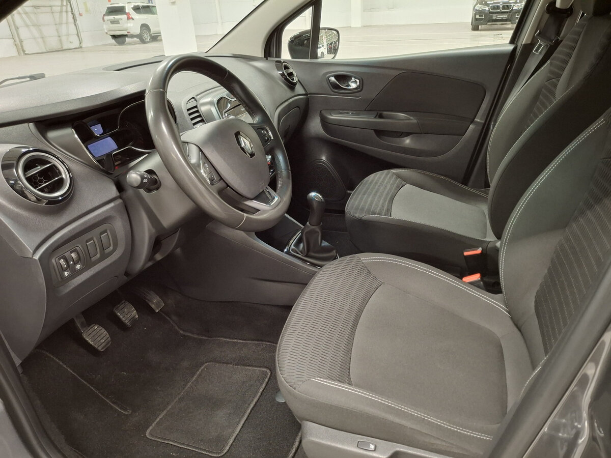 Renault Kaptur I, 2018 Фото №16