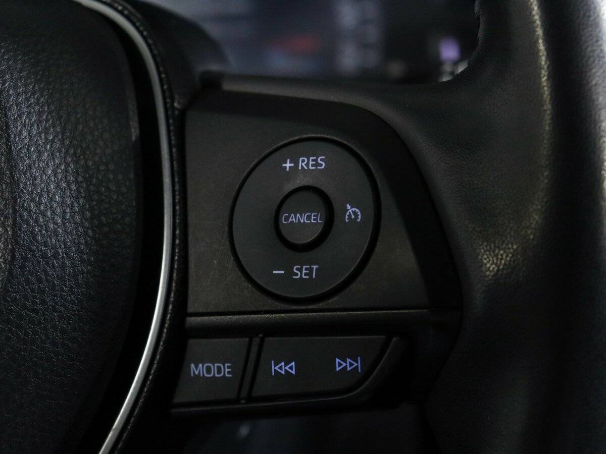 Toyota RAV4, 2020 Фото №18