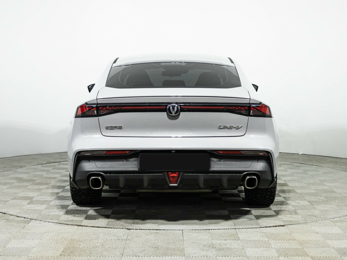 Changan UNI-V I, 2024 Фото №6