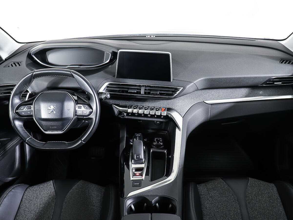 Peugeot 3008, 2017 Фото №11