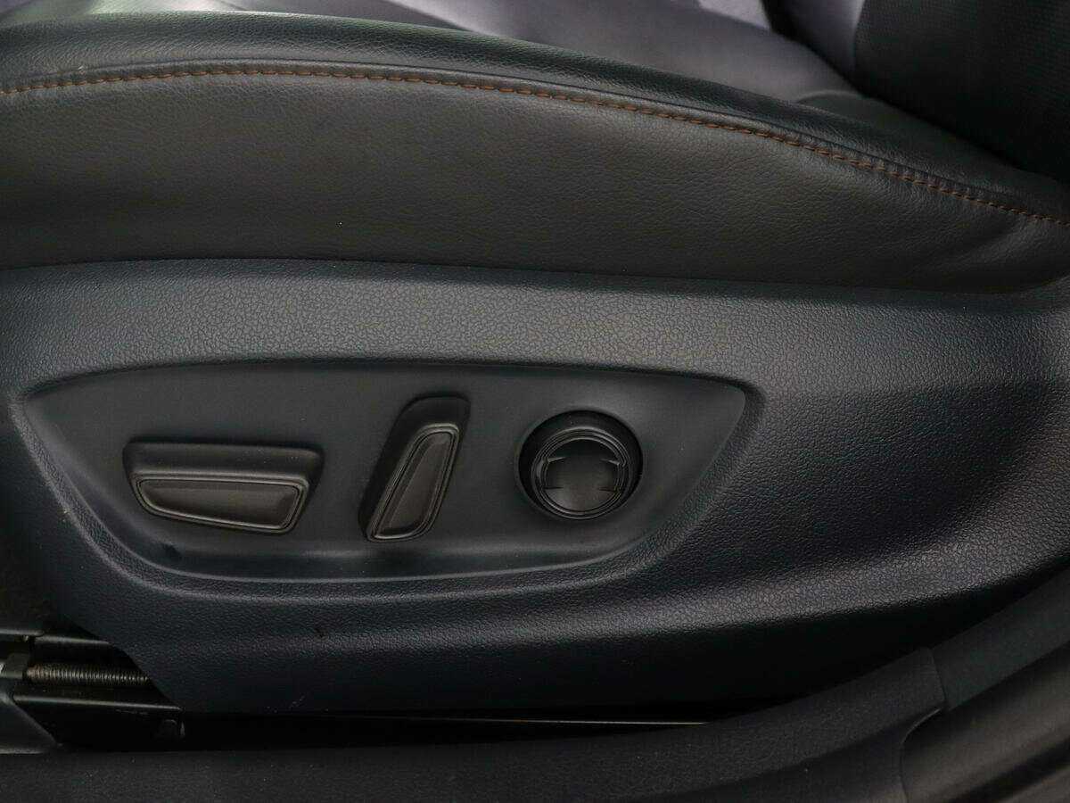 Toyota Camry, 2018 Фото №17