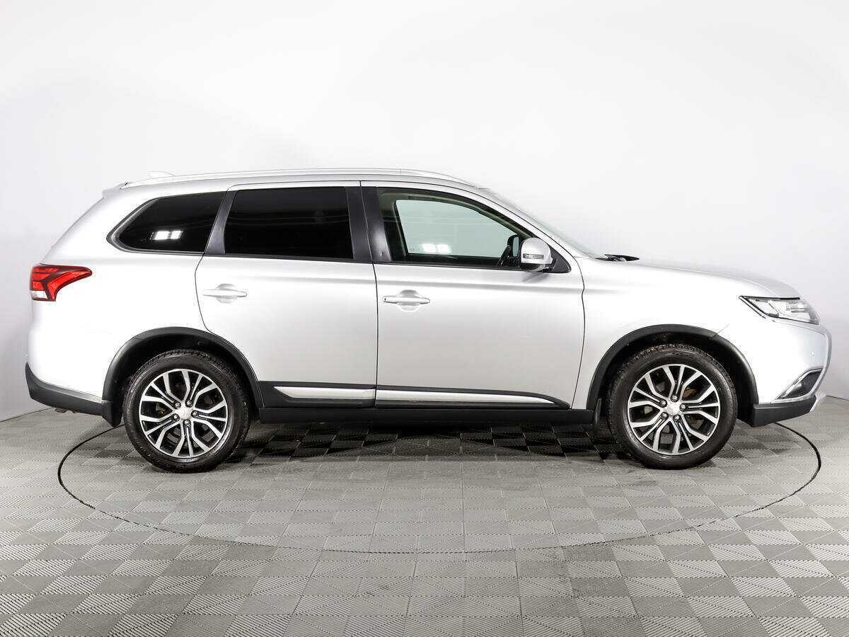 Mitsubishi Outlander, 2017 Фото №5