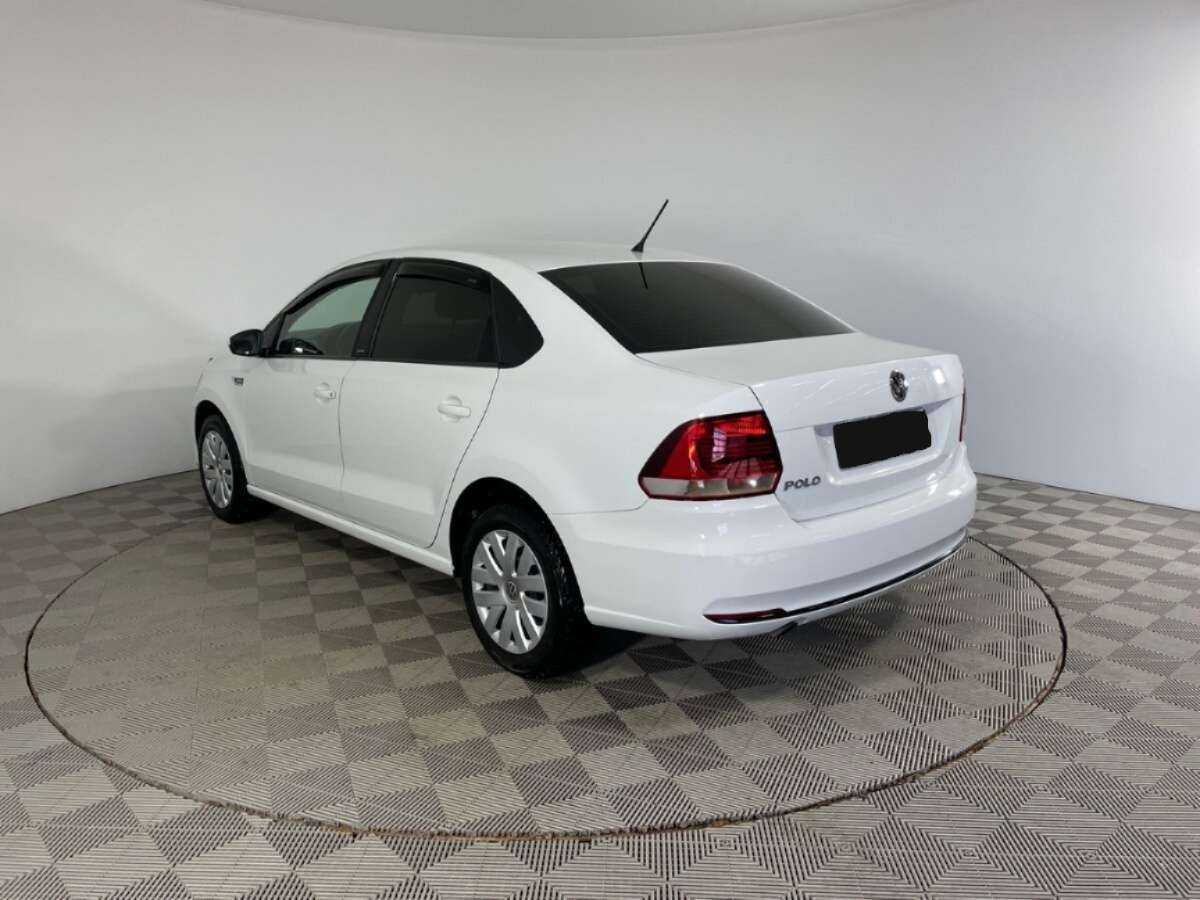 Volkswagen Polo, 2016 Фото №6