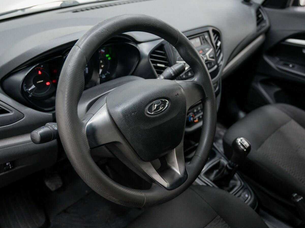 Lada (ВАЗ) Vesta, 2015 Фото №17