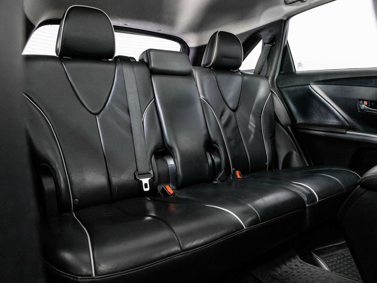 Toyota Venza I Рестайлинг, 2013 Фото №20