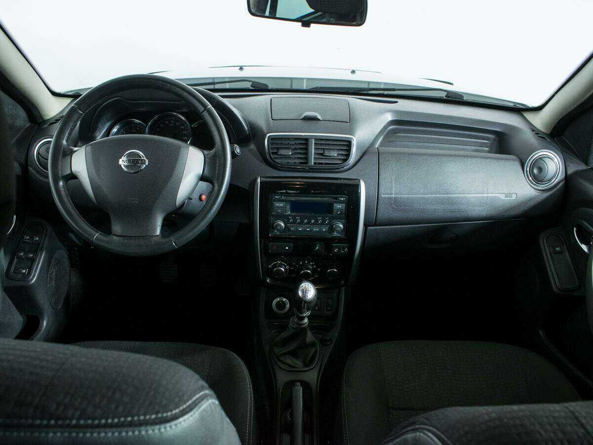 Nissan Terrano, 2016 Фото №12