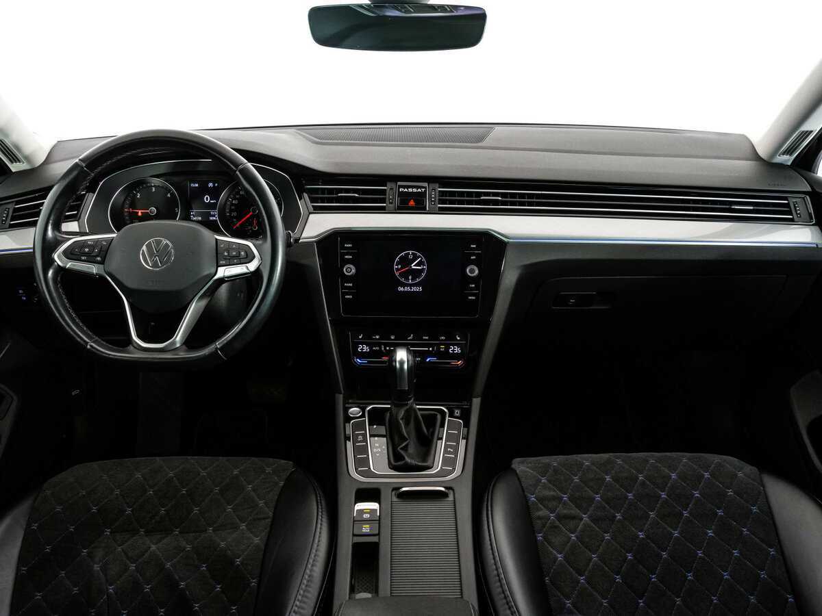 Volkswagen Passat, 2020 Фото №9