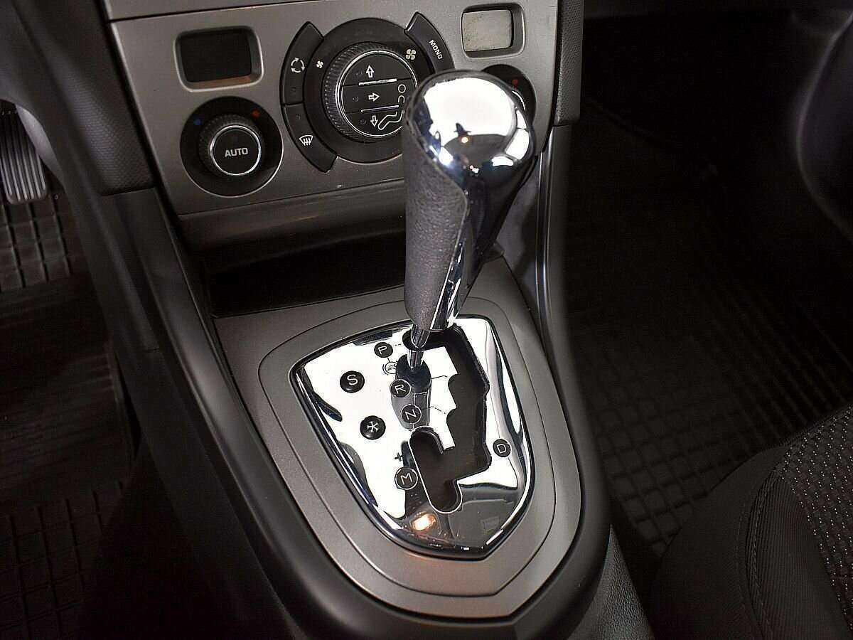 Peugeot 408, 2013 Фото №15