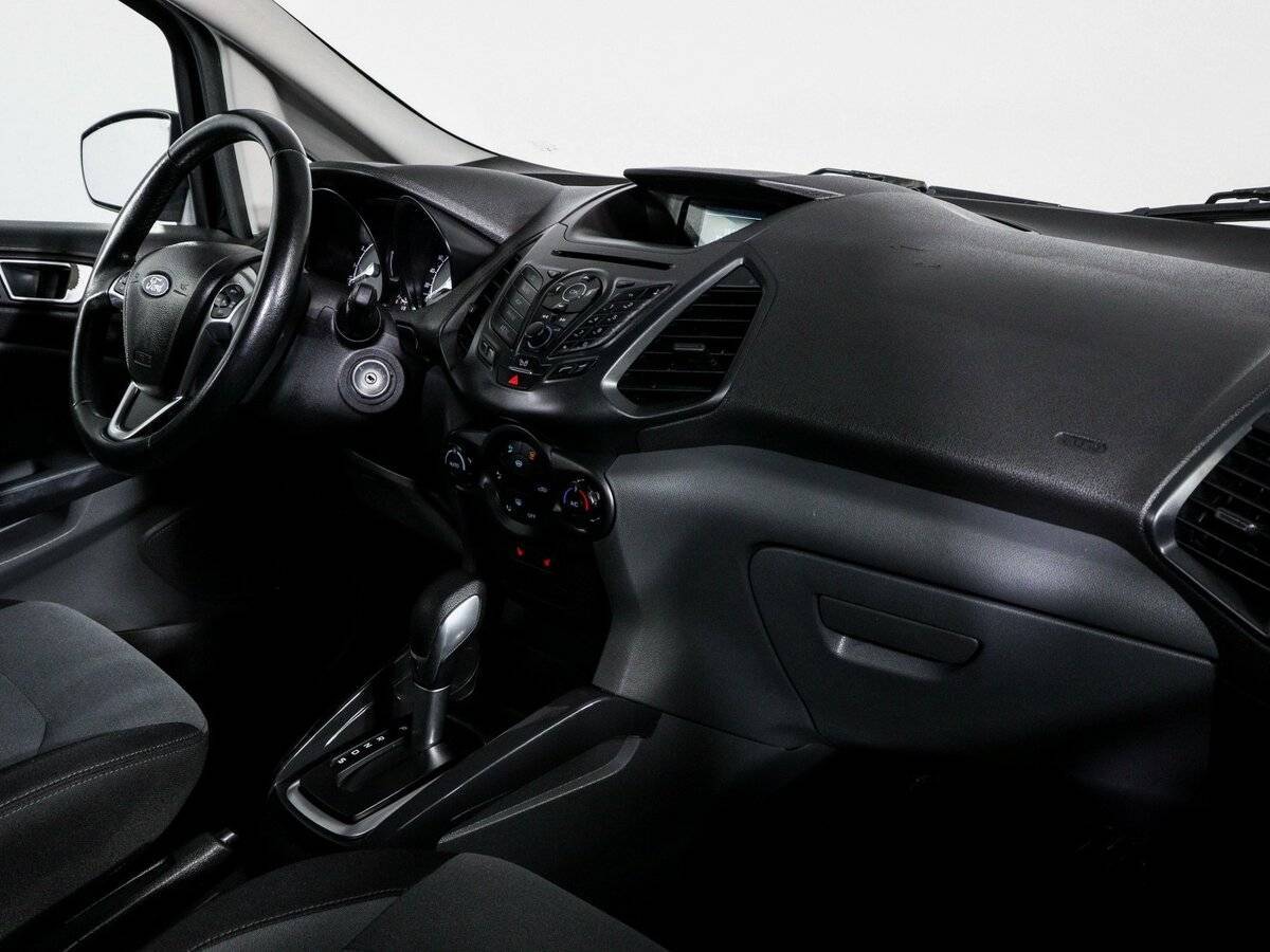 Ford EcoSport, 2015 Фото №9