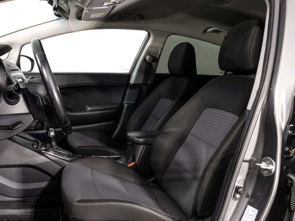 Kia Cerato, 2019 Фото №13