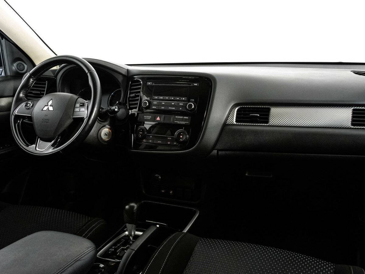 Mitsubishi Outlander, 2018 Фото №9