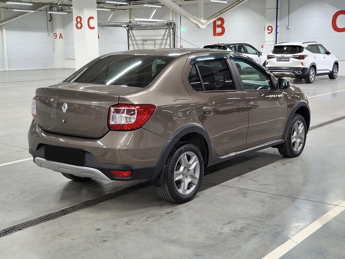 Renault Logan Stepway II Рестайлинг, 2020 Фото №5