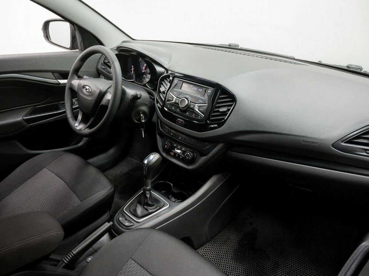 Lada (ВАЗ) Vesta, 2020 Фото №6