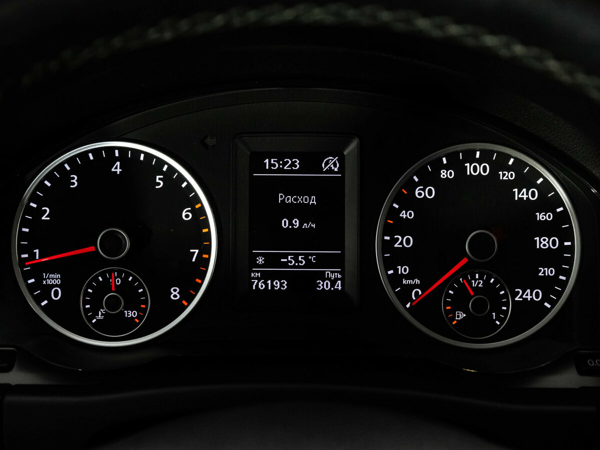 Volkswagen Tiguan I Рестайлинг, 2014 Фото №21