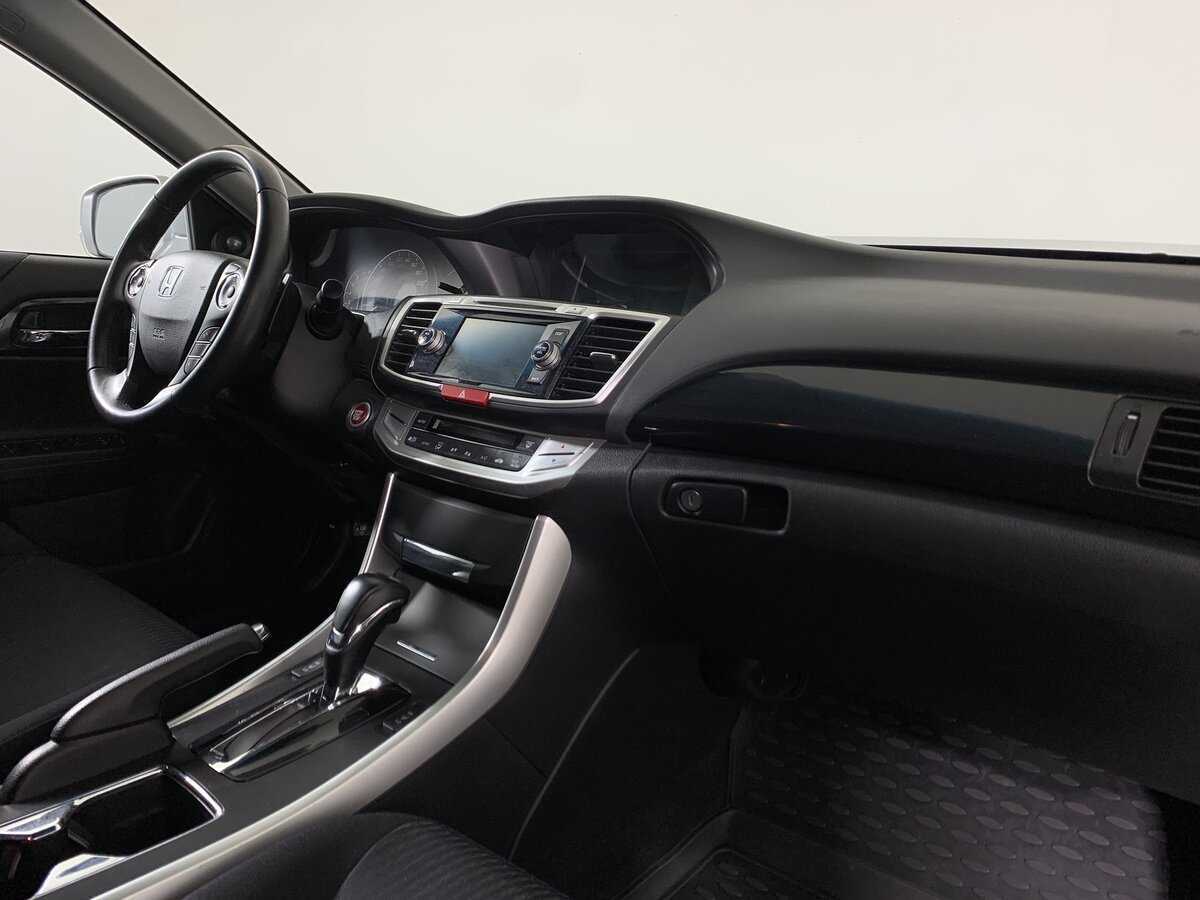 Honda Accord, 2013 Фото №12