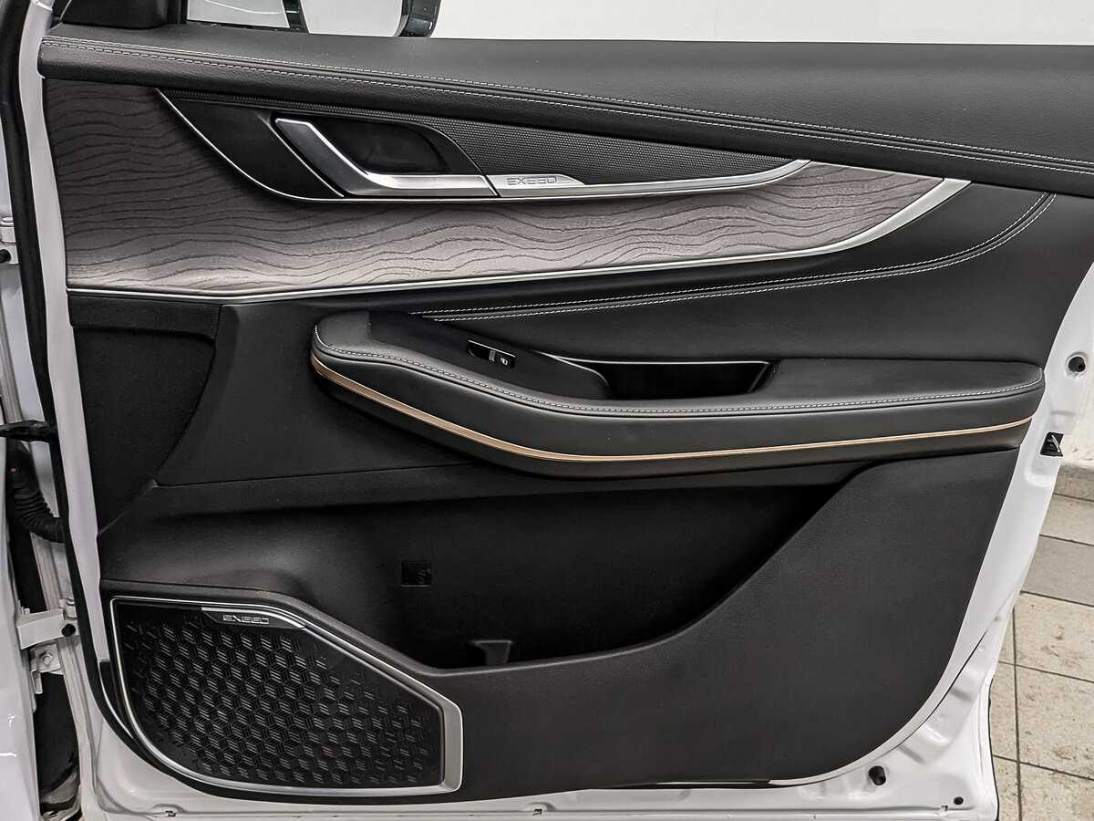 Exeed LX, 2022 Фото №24