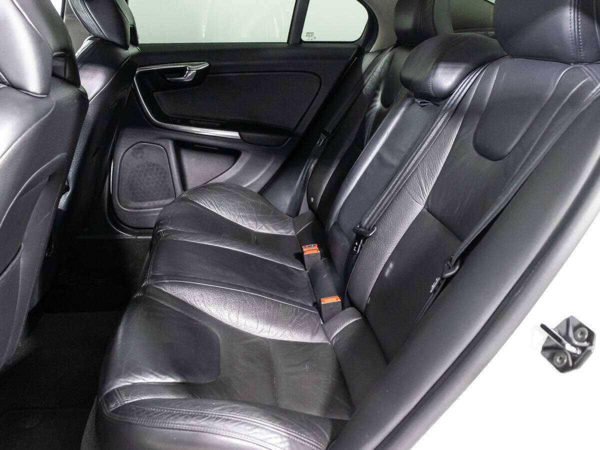 Volvo S60, 2012 Фото №10