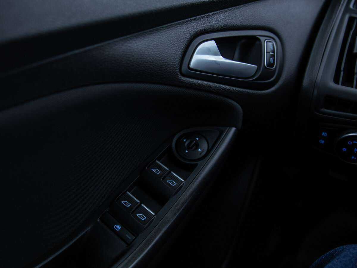 Ford Focus, 2015 Фото №12